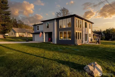 1203 Byrd St, Coupeville, WA 98239