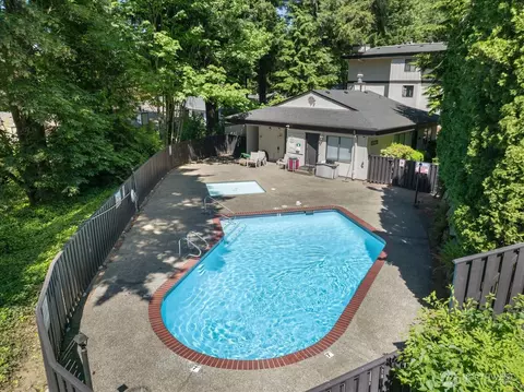 11615 127th Ln NE #A1, Kirkland, WA 98034