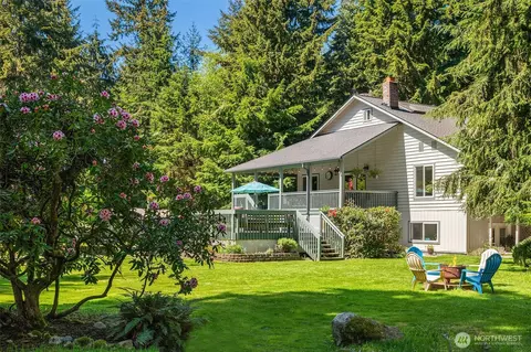 27428 97th Ave SW, Vashon, WA 98070