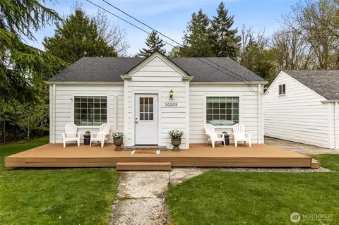 10203 Mckinley Ave E, Tacoma, WA 98445