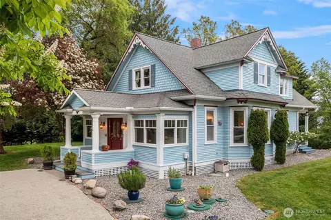 13437 Vashon Hwy SW, Vashon, WA 98070