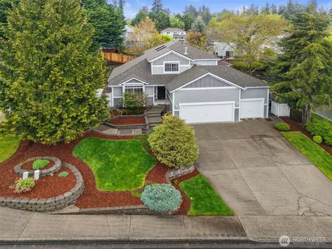 1980 NE Bjorn St, Poulsbo, WA 98370