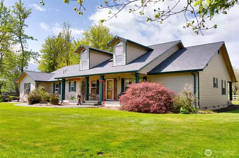 7492 Russell Rd, Concrete, WA 98237
