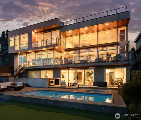 167 Prospect St, Seattle, WA 98109