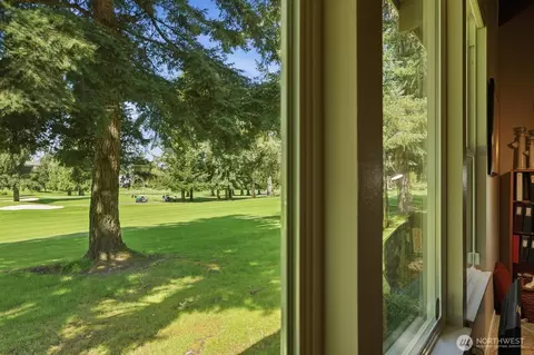 25309 144th Ave SE, Kent, WA 98042