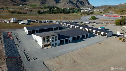 73 E Shop Ave #C3, Chelan, WA 98816