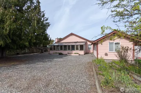 Exterior - 861 E Spruce, Sequim, WA 98382 photo 5 of 11