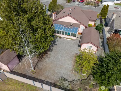 Exterior - 861 E Spruce, Sequim, WA 98382 photo 3 of 11
