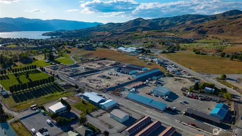 73 E Shop Ave #C4, Chelan, WA 98816