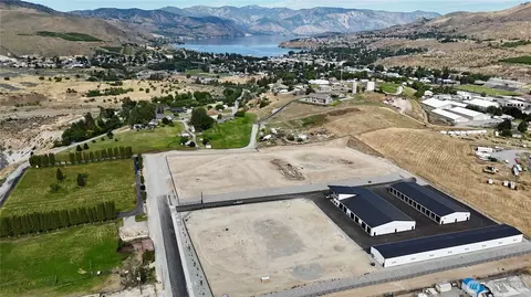 73 E Shop Ave #C4, Chelan, WA 98816