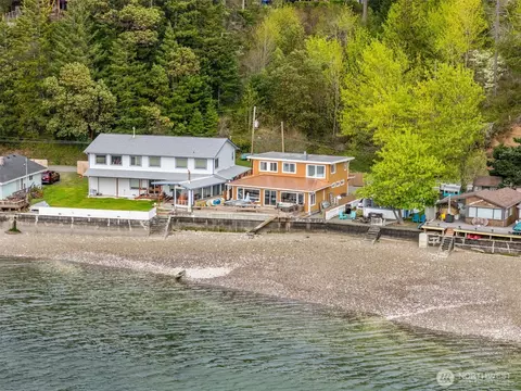 18651 NE North Shore Rd, Tahuya, WA 98588