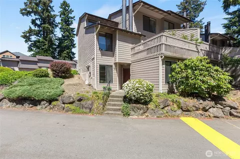 1555 Union Ave NE #33, Renton, WA 98059