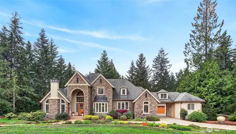 23011 257th Ave SE, Maple Valley, WA 98038