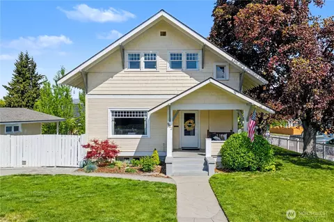 902 Washington St, Wenatchee, WA 98801