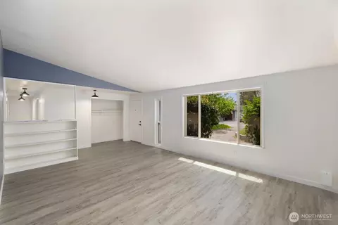 Living - 101 161st St SE, Bothell, WA 98012 photo 6 of 13