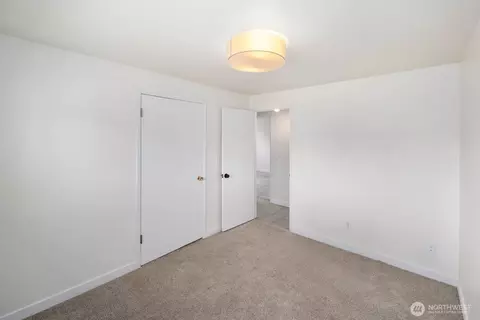 Bedroom - 101 161st St SE, Bothell, WA 98012 photo 2 of 6