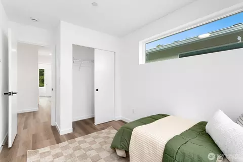 Bedroom - 12111 E Gibson, Everett, WA 98204 photo 3 of 7