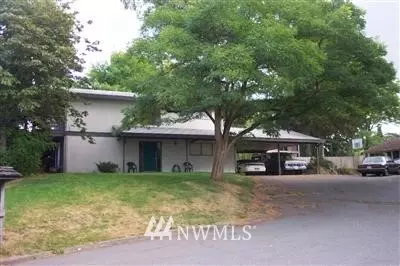 6105 Pebble Pl, Everett, WA 98203 photo 1