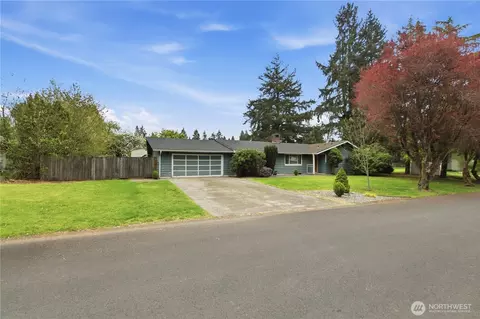 6932 Foster Dr SW, Olympia, WA 98512