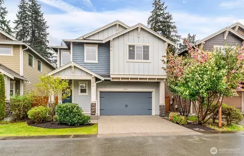 Exterior - 17903 33rd Ave SE, Bothell, WA 98012 photo 2 of 6