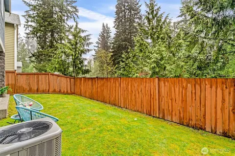 Exterior - 17903 33rd Ave SE, Bothell, WA 98012 photo 6 of 6