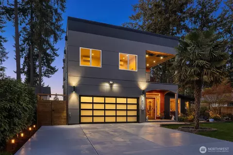 14614 SE 20th St, Bellevue, WA 98007