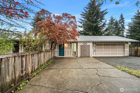 14403 SE 139th Pl, Renton, WA 98059