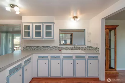 311 Mountain View Dr, Sequim, WA 98382 photo 9