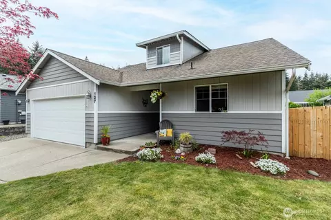 127 Bay Ridge Ct, Shelton, WA 98584