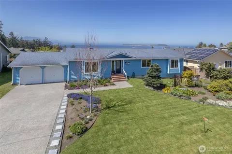 213 San Juan Dr, Port Townsend, WA 98368