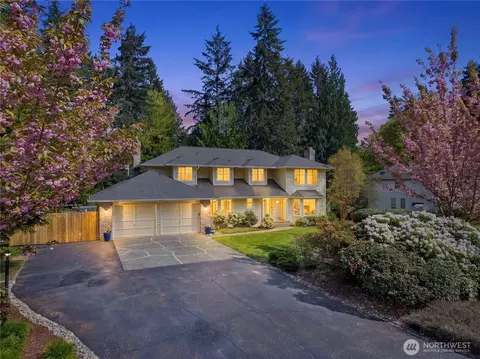 19924 163rd Ave NE, Woodinville, WA 98072