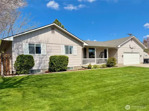 621 W Division Ave, Ephrata, WA 98823