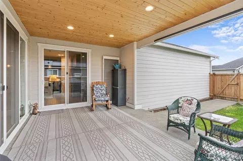 Exterior - 5788 160th Ave E, Sumner, WA 98390 photo 5 of 12
