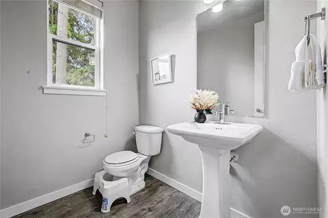 Bath - 130 198th St SE #5, Bothell, WA 98012 photo 1 of 4