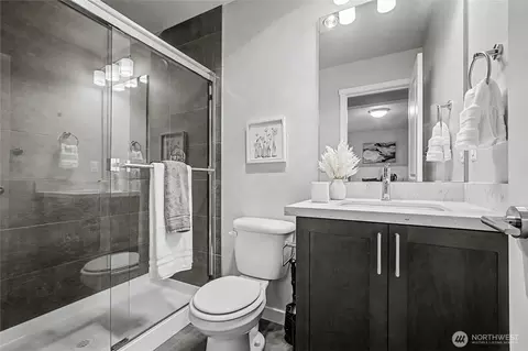 Bath - 130 198th St SE #5, Bothell, WA 98012 photo 4 of 4