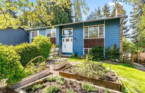 13405 115th Ave NE, Kirkland, WA 98034