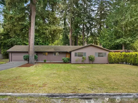 8948 133rd Ave SE, Newcastle, WA 98059