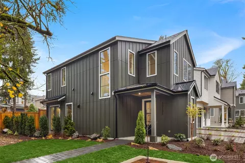 13131 NE 87th Ln, Kirkland, WA 98033
