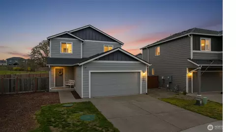7806 24th Ct SE, Lacey, WA 98503