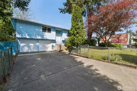 16224 17th Avenue Ct E, Tacoma, WA 98445