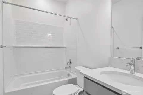 Bath - 719 Teetor Cir NW #LOT 20, Orting, WA 98360 photo 1 of 4