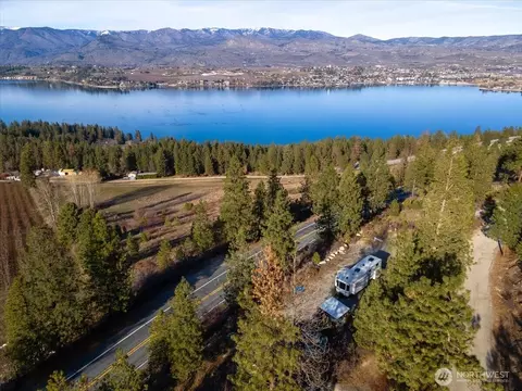 990 Upper Ridge Rd, Chelan, WA 98816 photo 2