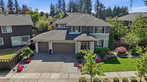 3709 NE 24th St, Renton, WA 98056