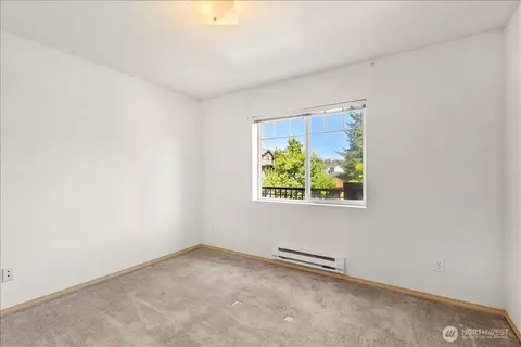 Bedroom - 18930 Bothell-everett Hwy #B303, Bothell, WA 98012 photo 2 of 3
