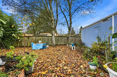 11330 E Riverside Dr #25, Bothell, WA 98011 photo 19