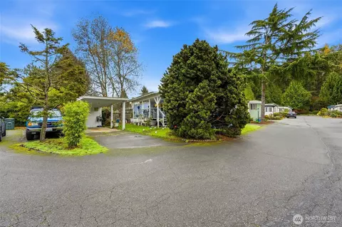 11330 E Riverside Dr #25, Bothell, WA 98011 photo 3