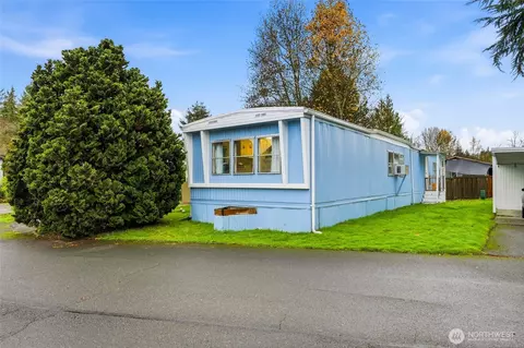 11330 E Riverside Dr #25, Bothell, WA 98011