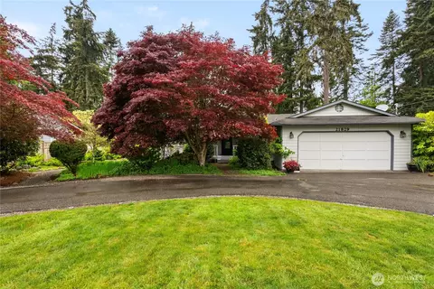 21829 Virginia Pl NE, Kingston, WA 98346