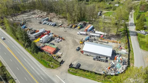 37405 Pacific Hwy S, Federal Way, WA 98003