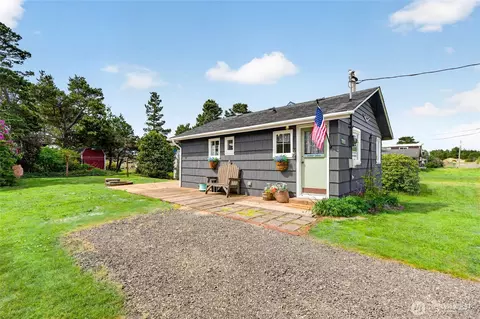 1402 199th Pl, Long Beach, WA 98631